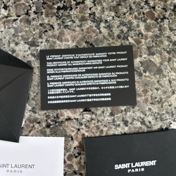 Saint Laurent Becky Handbag - Picture 16 of 17